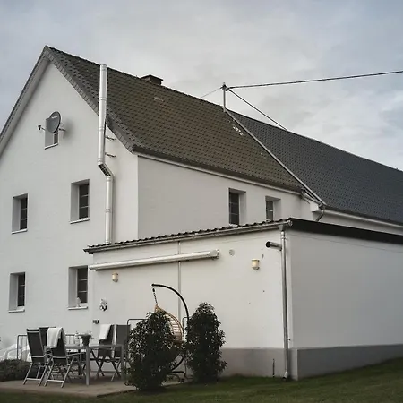Casa de Férias Wohlfuehl-ferienhaus Eifel-landurlaub Mit Herz *
