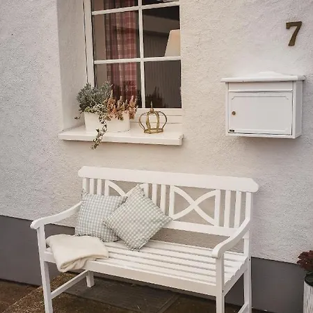 Wohlfuehl-ferienhaus Eifel-landurlaub Mit Herz