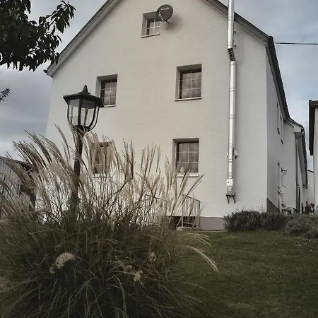 Holiday home Wohlfuehl-ferienhaus Eifel-landurlaub Mit Herz *